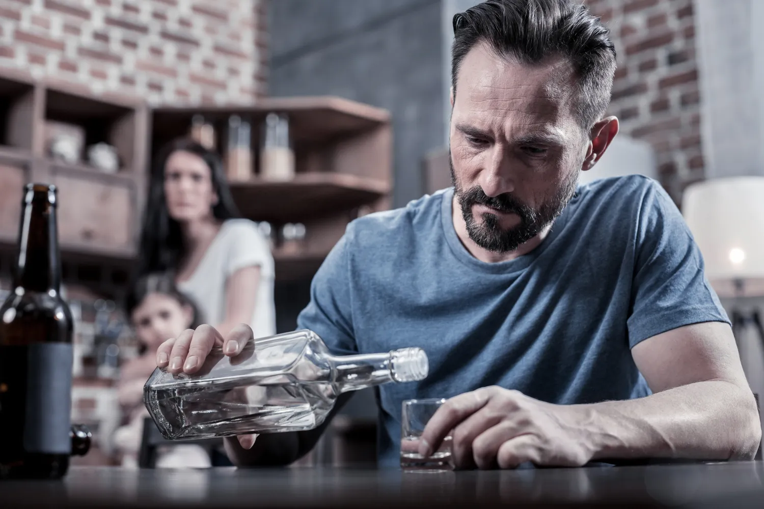 Jak długo działają wszywki alkoholowe?